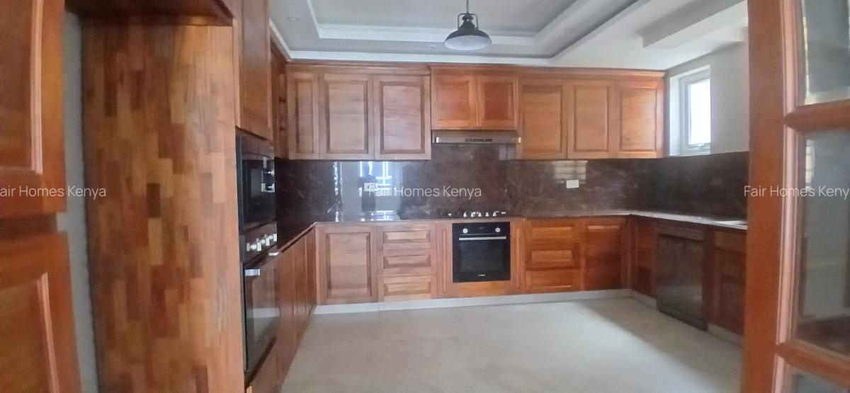 5 Bed Townhouse with En Suite at Njumbi Lane - 7