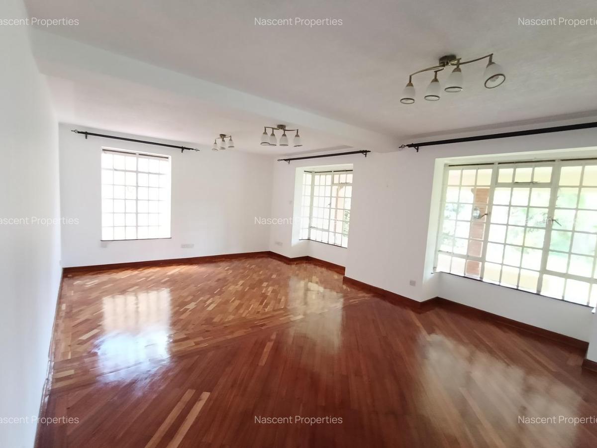 4 Bed House with En Suite in Gigiri - 4