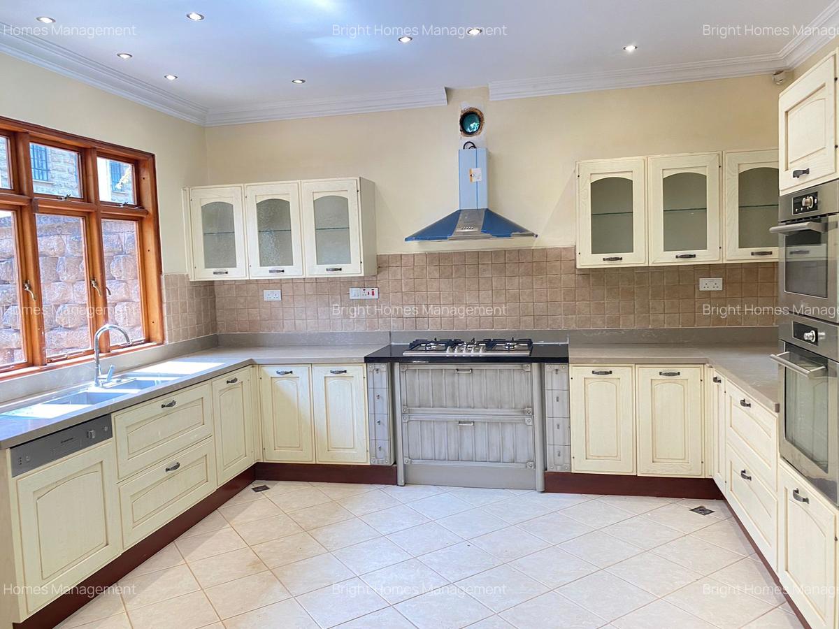 5 Bed Villa with En Suite in Karen - 20