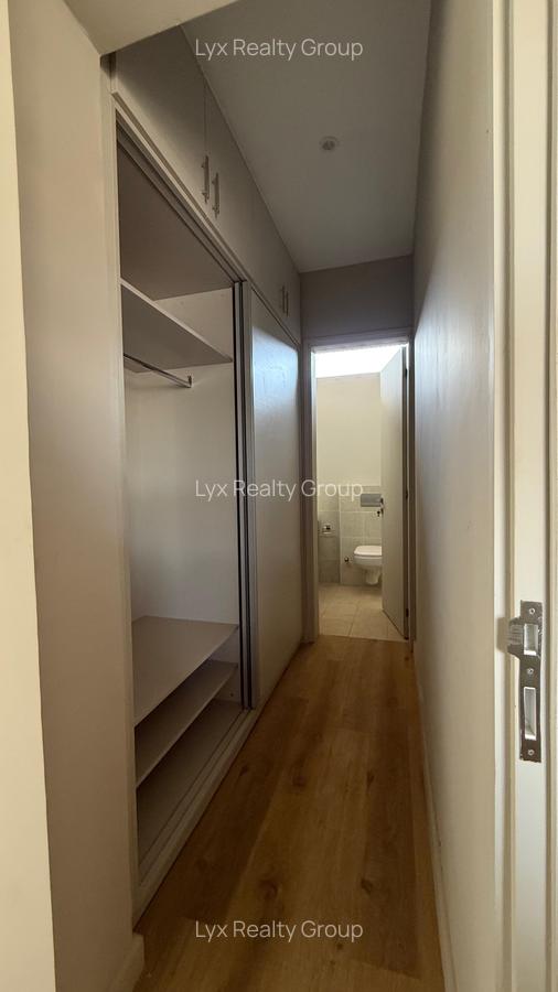 4 Bed Townhouse with En Suite in Runda - 18