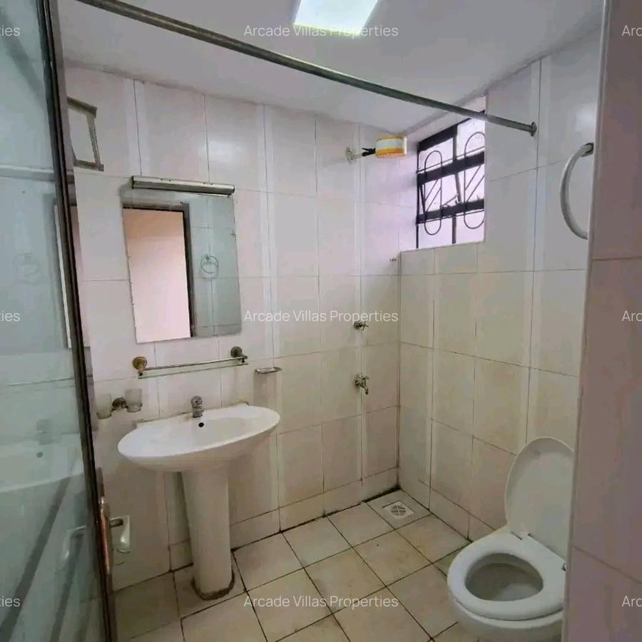 2 Bed Apartment with En Suite at Lavington - 9