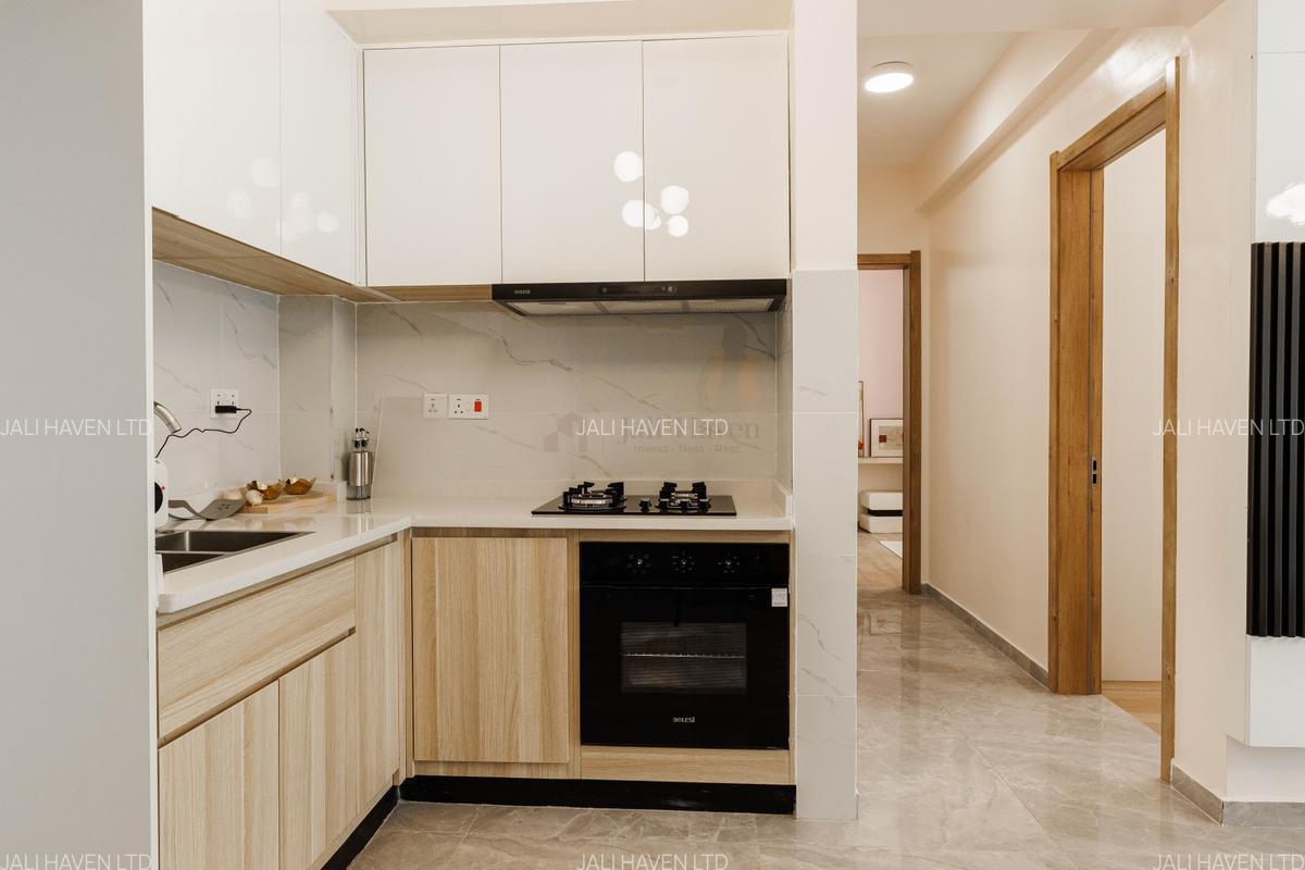 2 Bed Apartment with En Suite in Lavington - 4