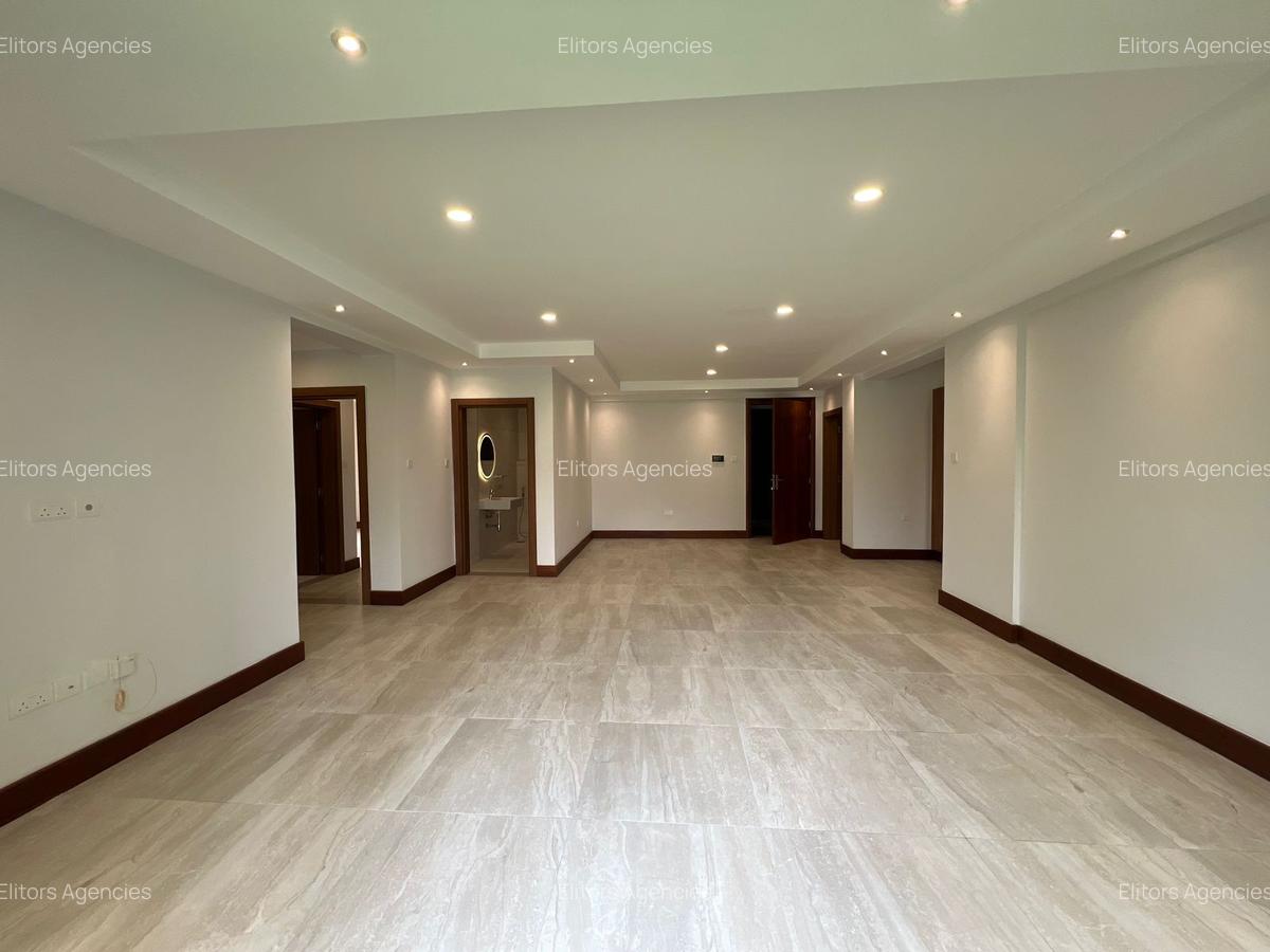 2 Bed Apartment with En Suite at Raphta Road - 4