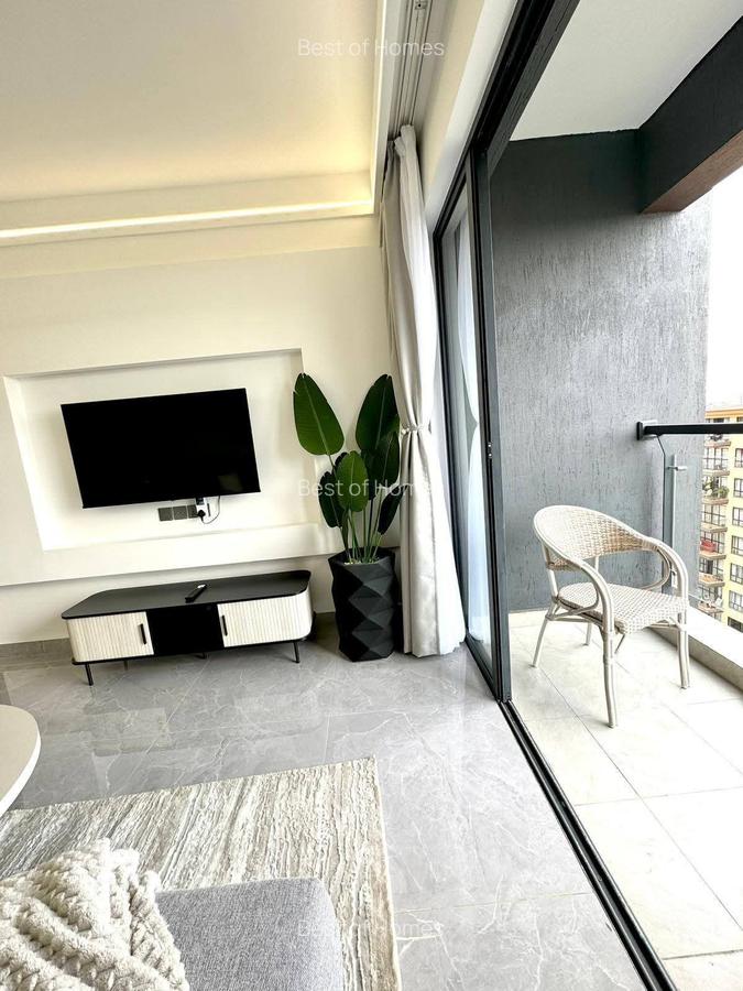 1 Bed Apartment with En Suite in Lavington - 7