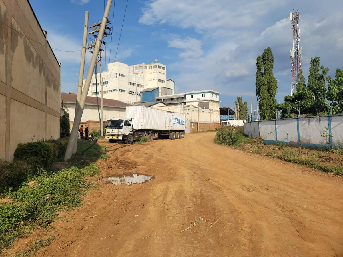 Commercial Property with Backup Generator in Kisumu - 3