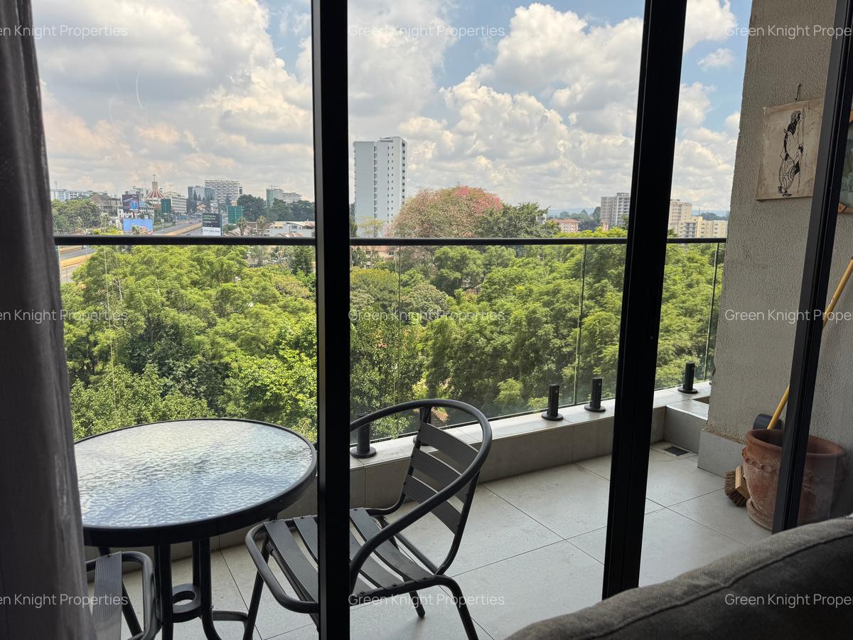 Serviced 2 Bed Apartment with En Suite in Westlands Area - 5