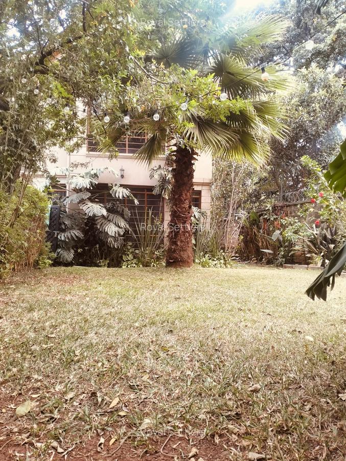 2 Bed Townhouse with En Suite at James Gichuru - 5