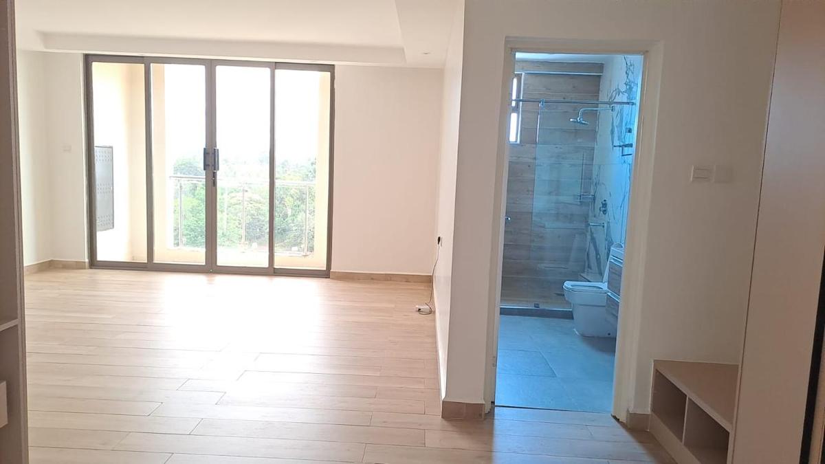 3 Bed Apartment with En Suite at Fourth Parklands - 8