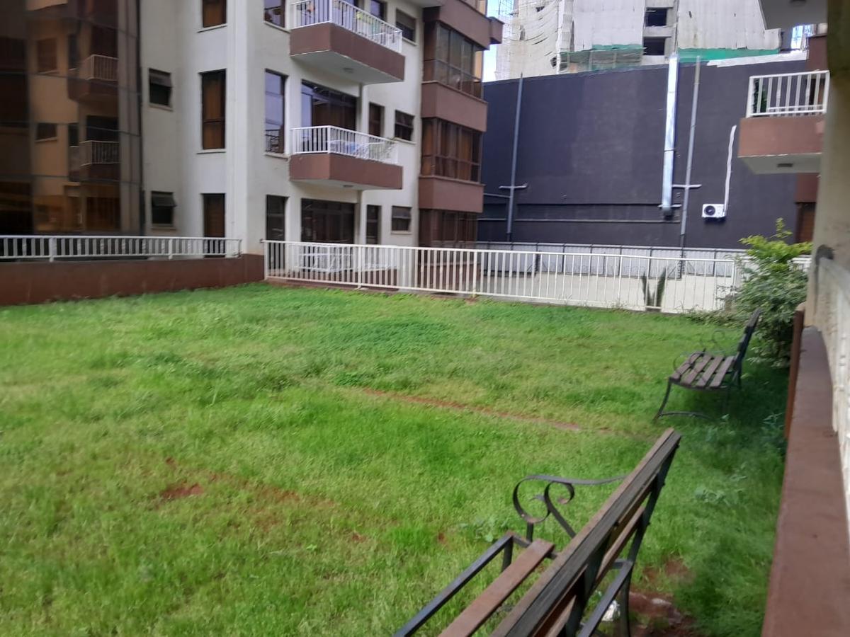 3 Bed Apartment with En Suite at Mandera Road - 1