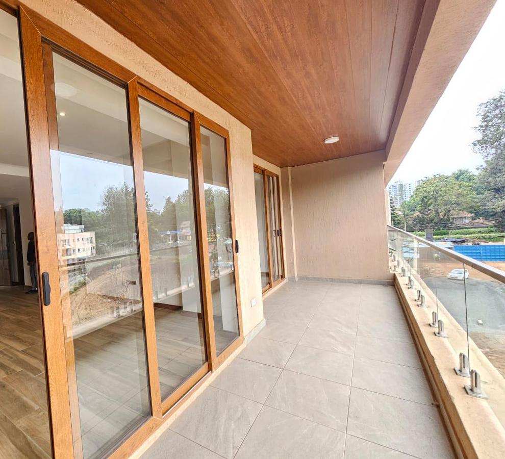 2 bed apartment with en suite at peponi rd