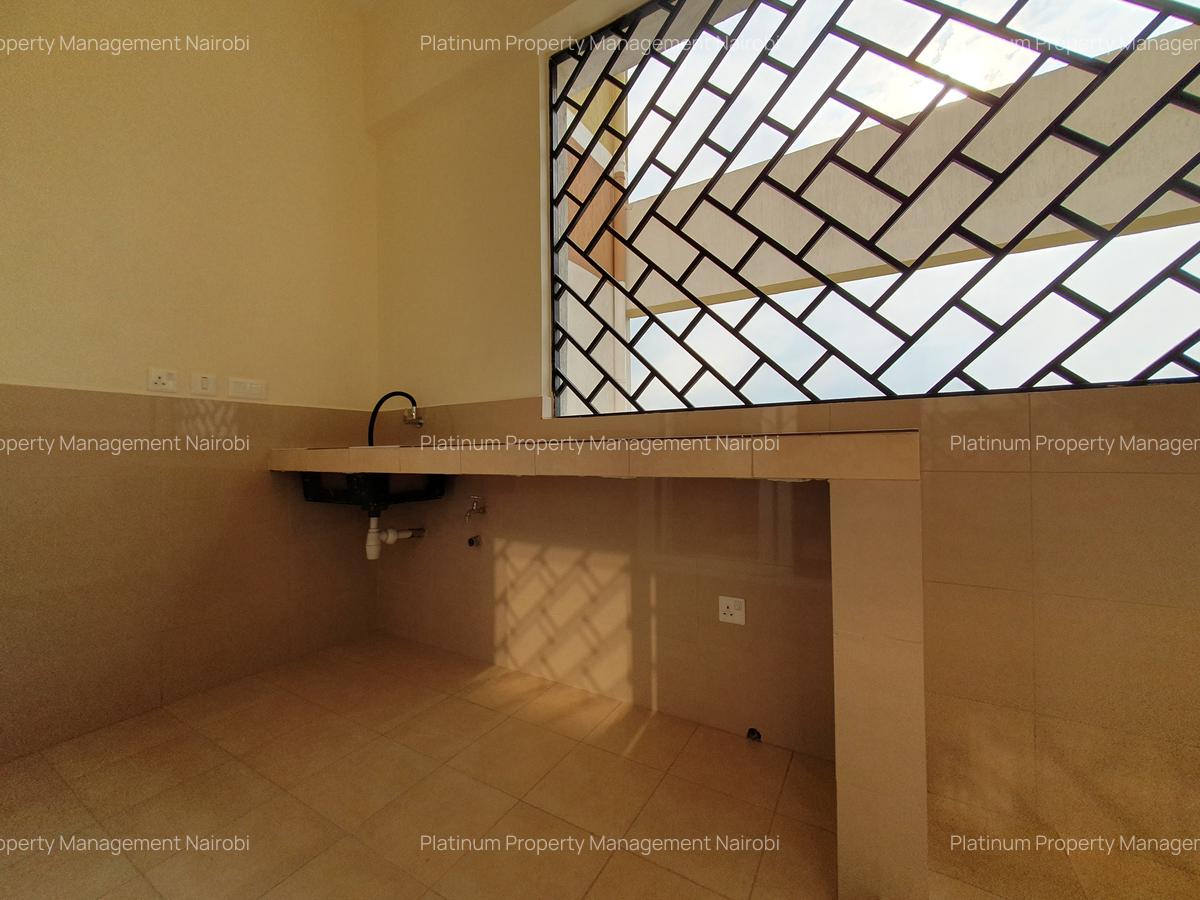 2 Bed Apartment with En Suite in Parklands - 6