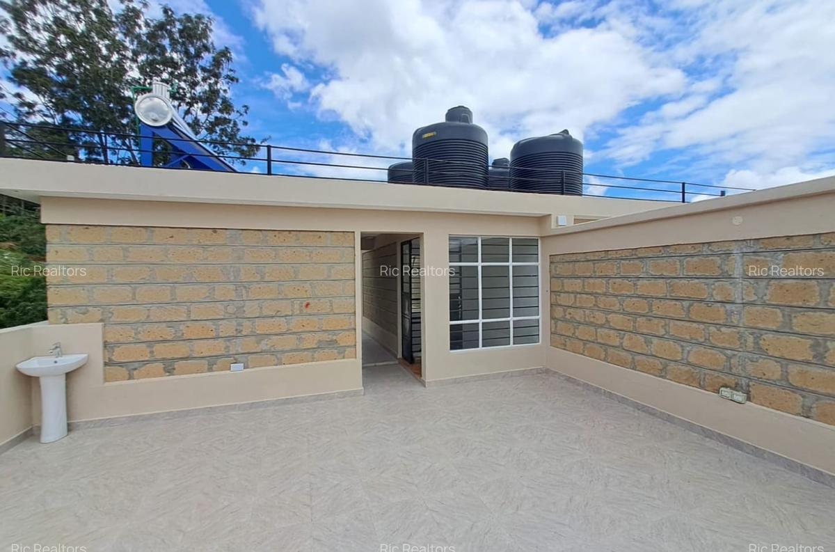 4 Bed Townhouse with En Suite at Oloolua - 46 - 17