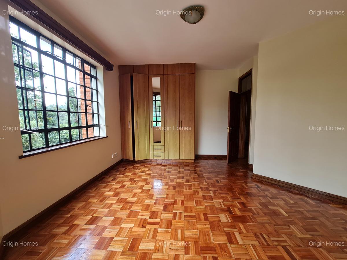 5 Bed Apartment with En Suite at Westlands - 10