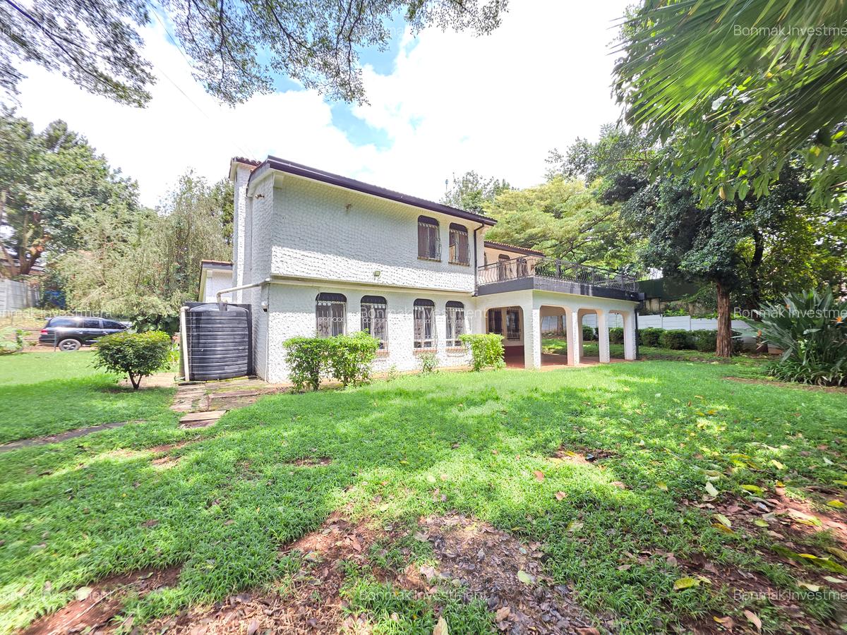 4 Bed House with En Suite at Hillview Estate. - 18
