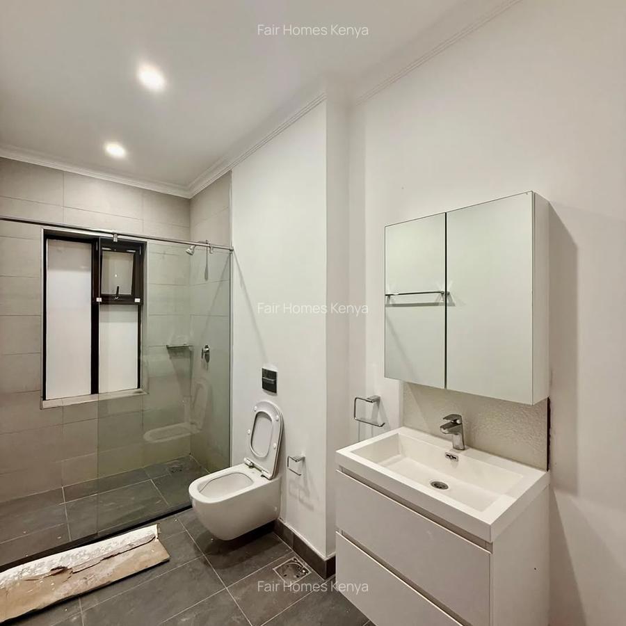 4 Bed Townhouse with En Suite at Othaya Road - 14