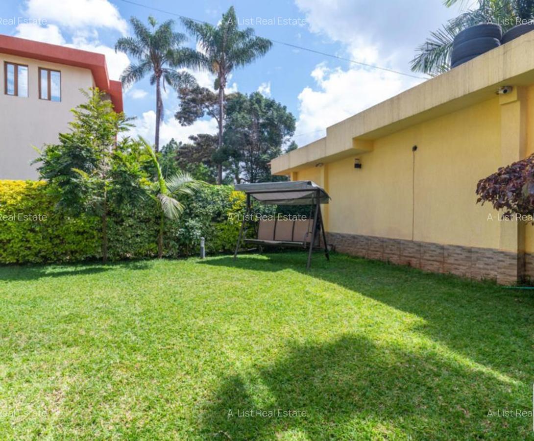 5 Bed Villa with En Suite at Isaac Gathanju Close - 12