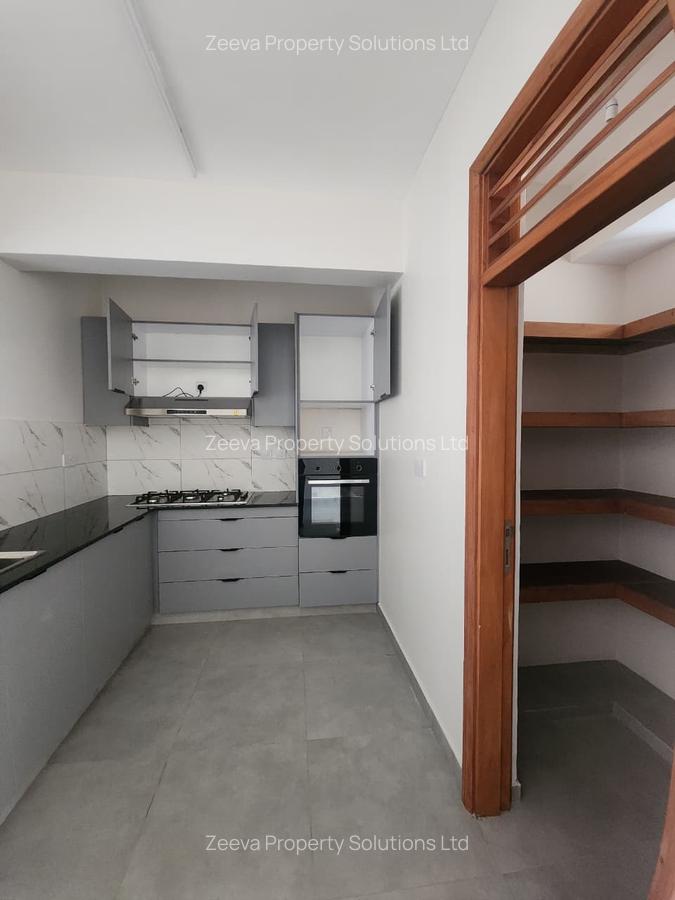 3 Bed Apartment with En Suite in Westlands Area - 3