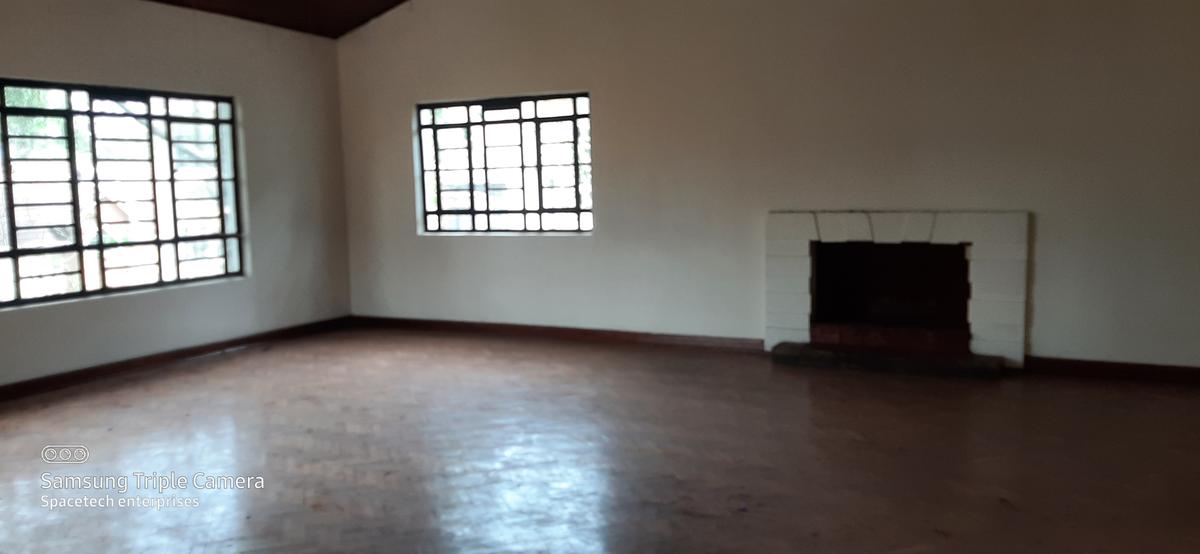 Commercial Property with Fibre Internet in Lavington - 18