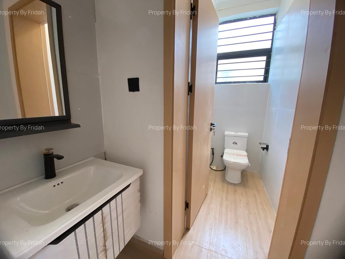 4 Bed House with En Suite in Kitengela - 10