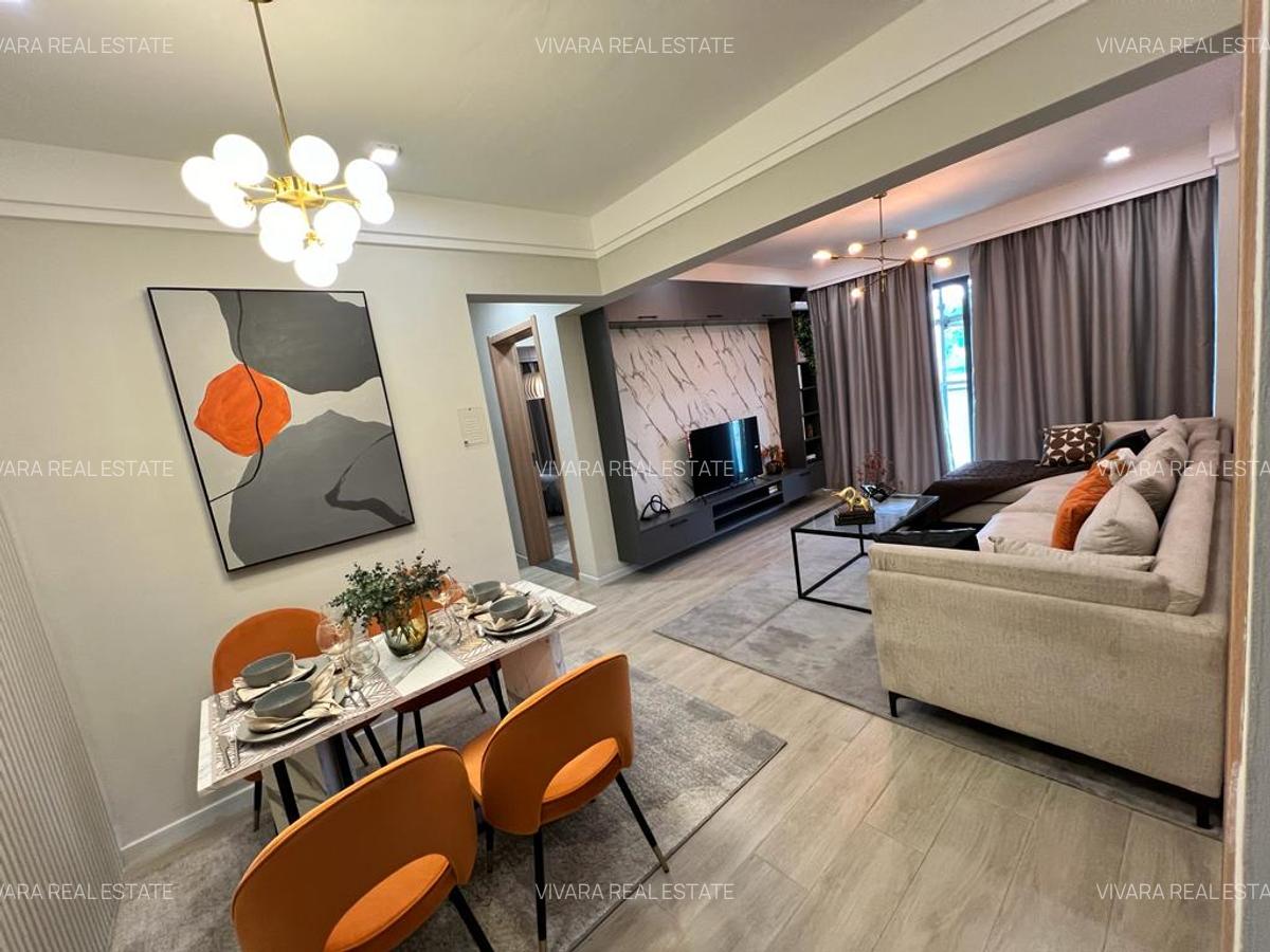 1 Bed Apartment with En Suite in Lavington - 2