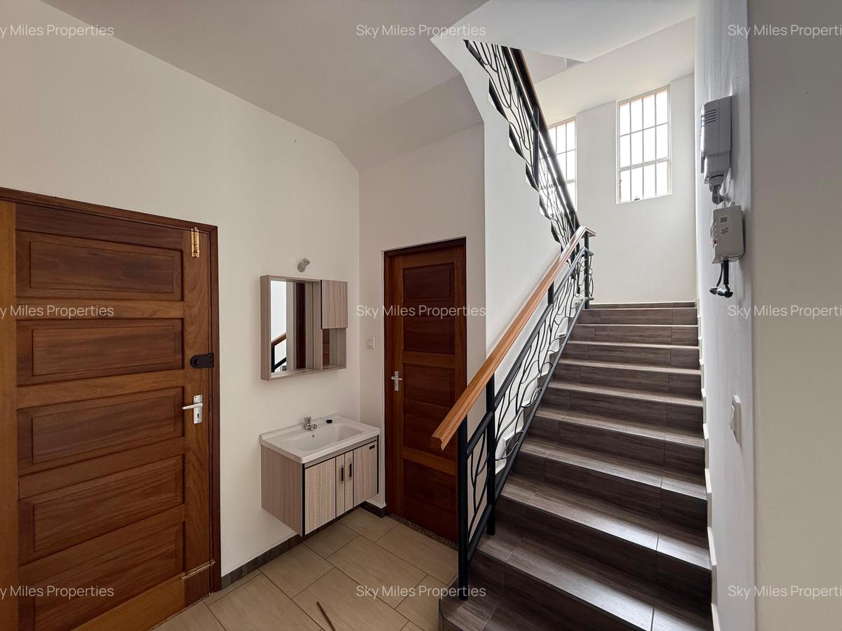 3 Bed Villa with En Suite at Ukunda - 14