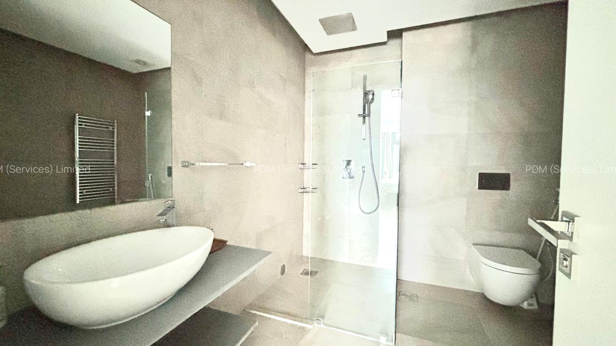 Furnished 2 Bed Apartment with En Suite in Westlands Area - 11