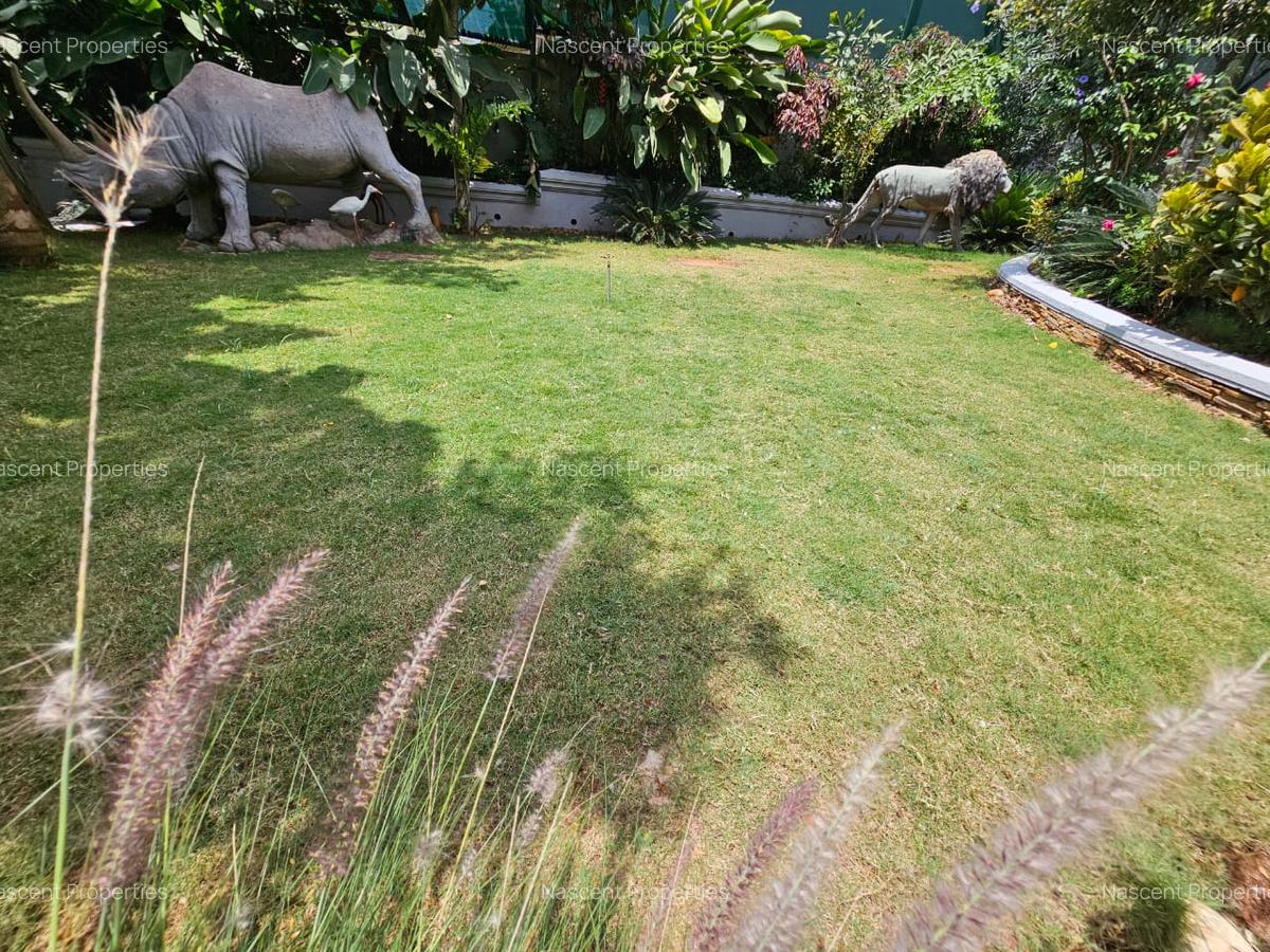 4 Bed House with En Suite in Runda - 6