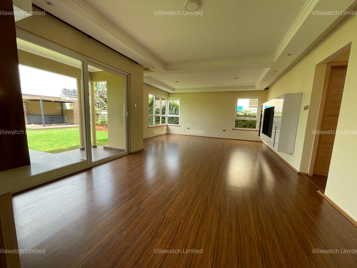 4 Bed Townhouse with En Suite at Off Kiambu Road Brookhouse - 12