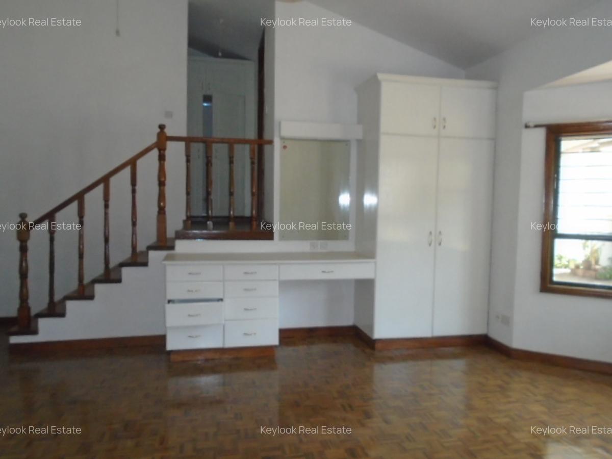 2 Bed Townhouse with En Suite at Kileleshwa - 10