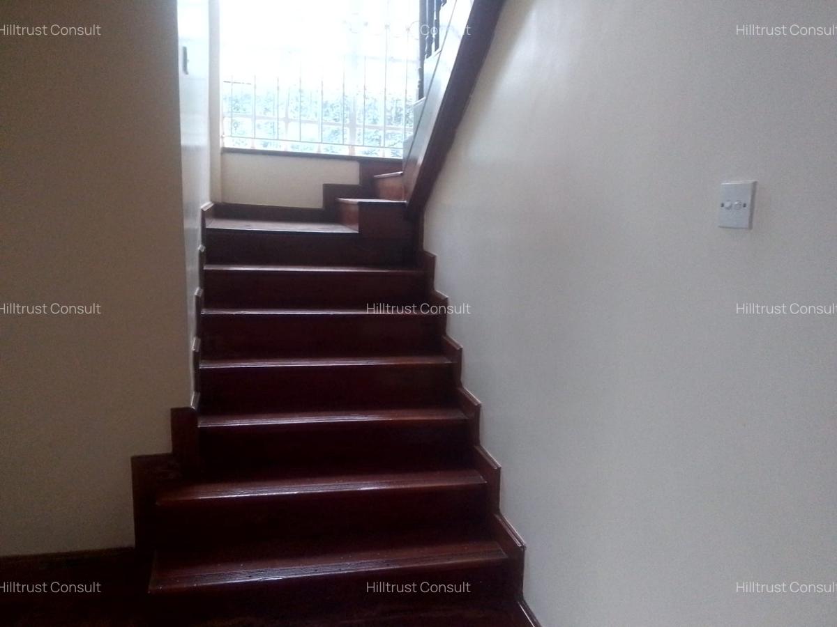 4 Bed Townhouse with En Suite at Off Gatundu Rd - 3