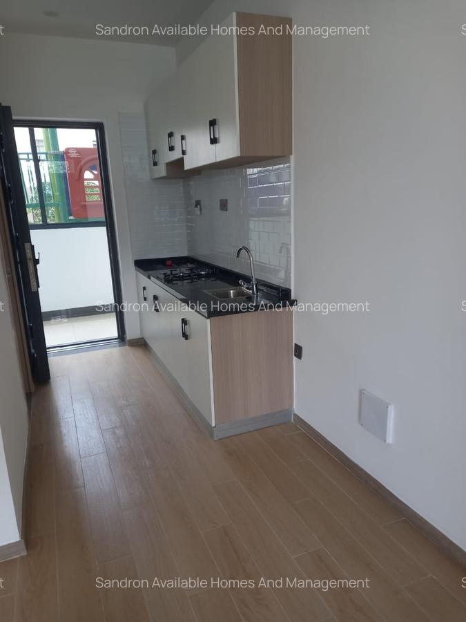 Studio Apartment with En Suite in Kilimani - 8