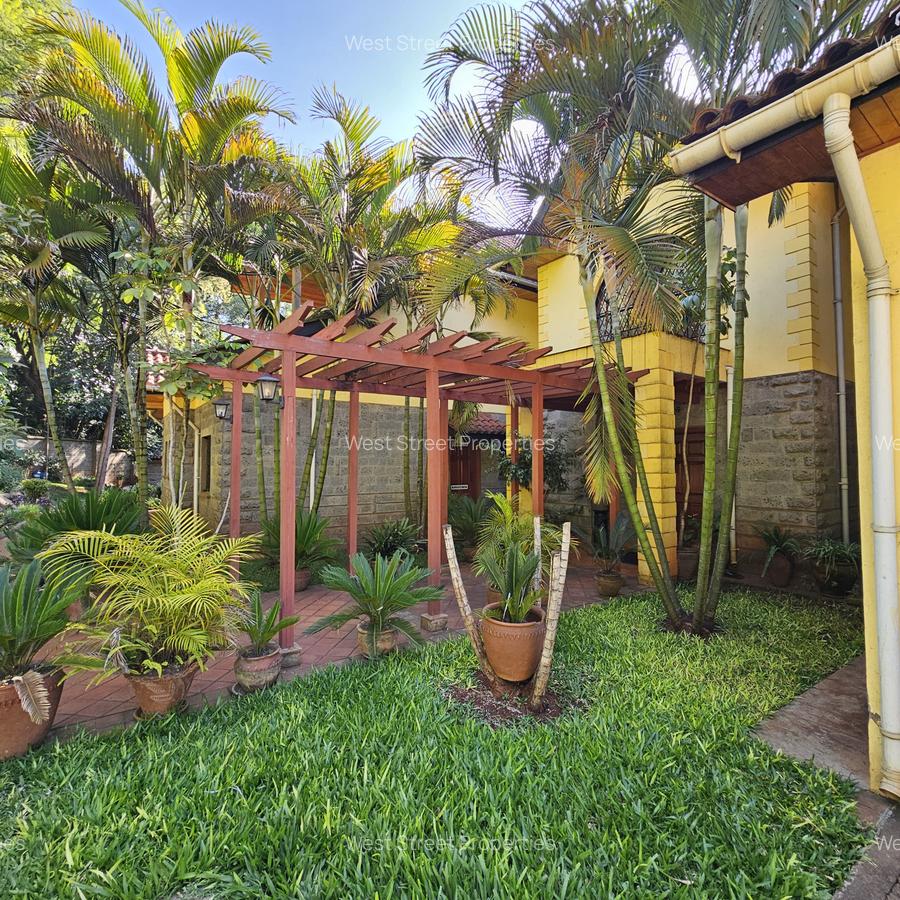 6 Bed Townhouse with En Suite at Karen - 13