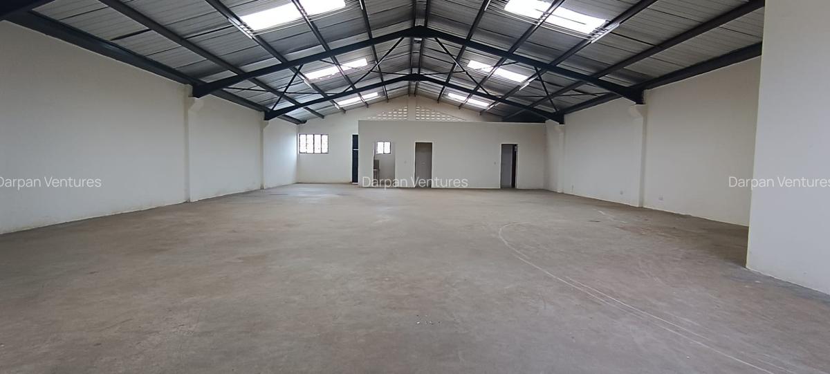 4,053 ft² Warehouse with Lift in Ruaraka - 2