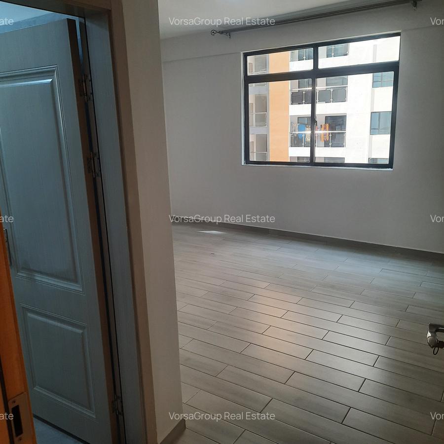2 Bed Apartment with En Suite at Othaya Road - 5