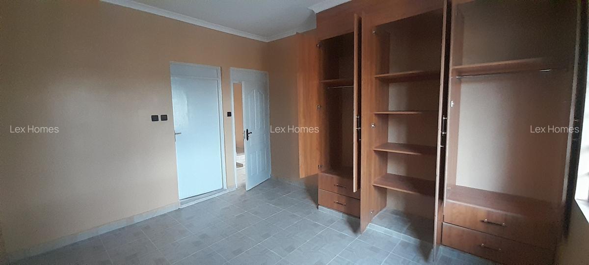 4 Bed House with En Suite at Magadi Road - 12