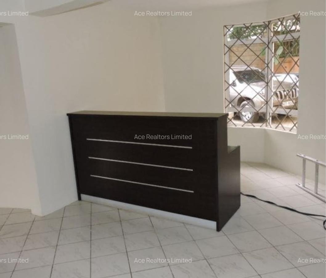 4,000 ft² Office with Backup Generator at Riverside Drive - 8