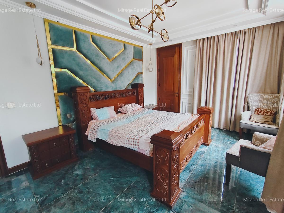 6 Bed Villa with En Suite in Lavington - 14