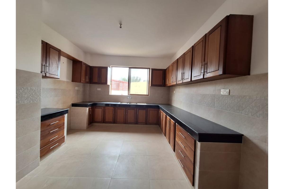 3 Bed Apartment with En Suite in Nyali Area - 4