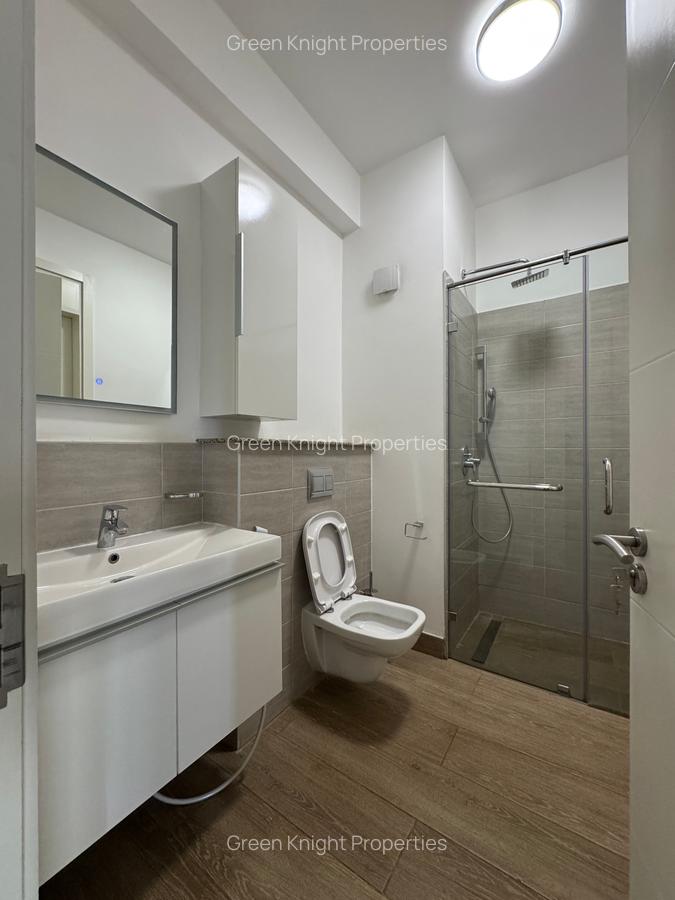 Serviced 2 Bed Apartment with En Suite in Westlands Area - 13