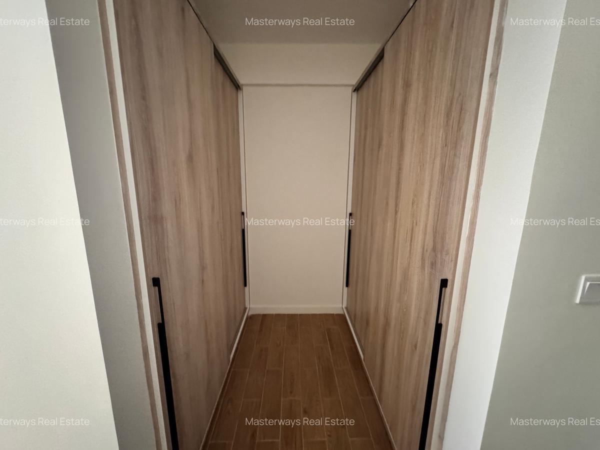 Serviced 1 Bed Apartment with En Suite in Lavington - 6