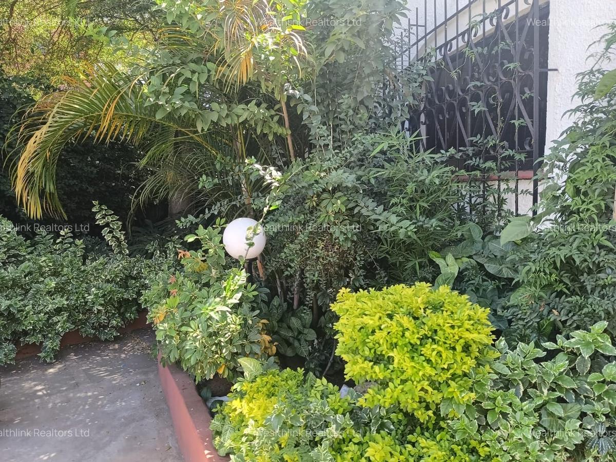 4 Bed Townhouse with Staff Quarters at Kilimani - 10