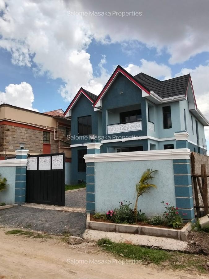 4 Bed Townhouse with En Suite at Membley - 1