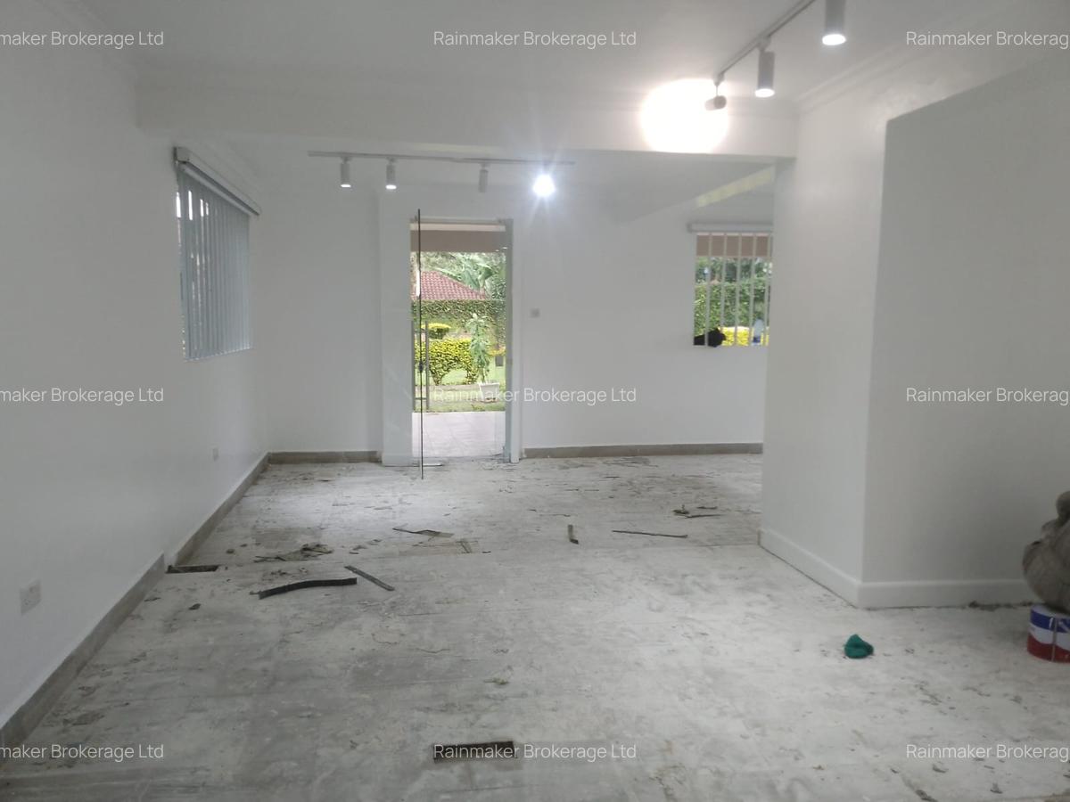 5 Bed House with En Suite in Nyari - 7