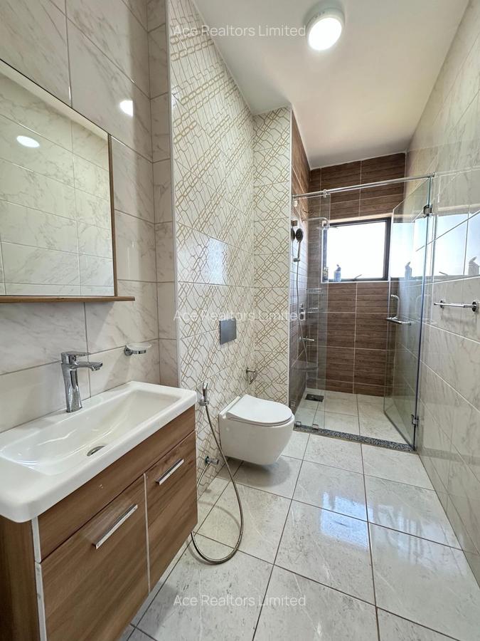 2 Bed Apartment with En Suite at Othaya Road - 9