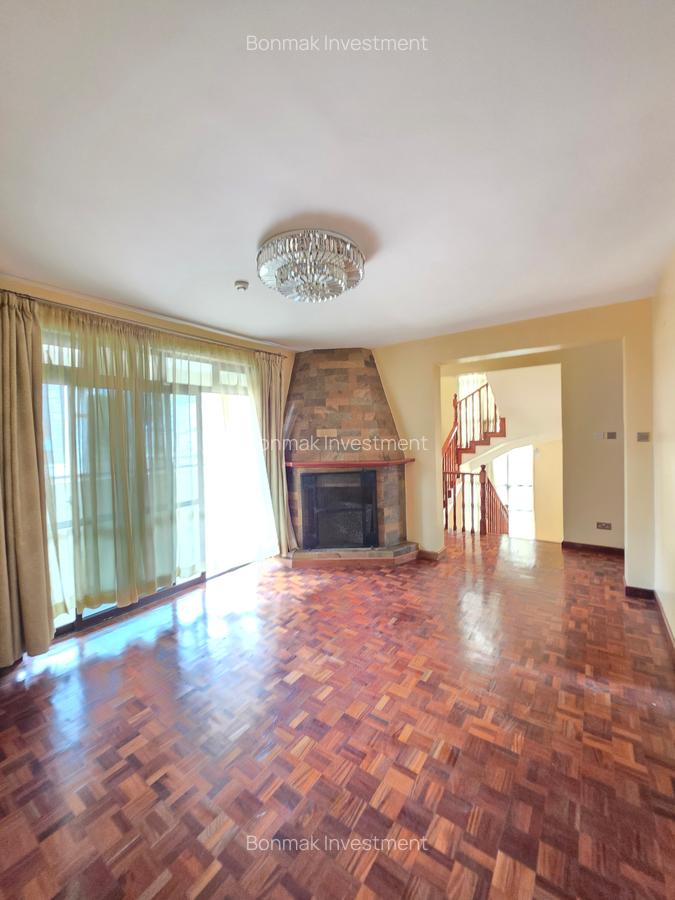 4 Bed Townhouse with En Suite at Kaputei Gardens. - 10