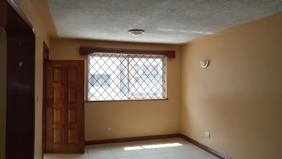 4 Bed Townhouse with En Suite at Kileleshwa Estate - 14