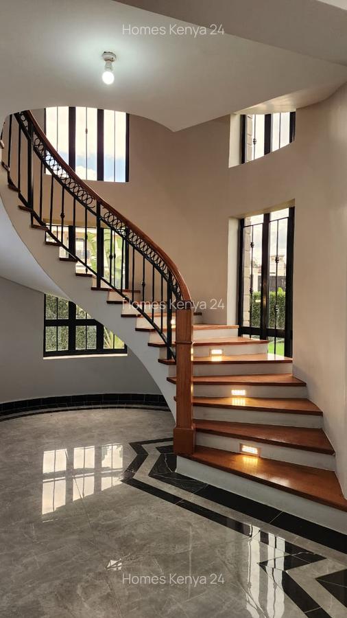 5 Bed House in Runda - 10