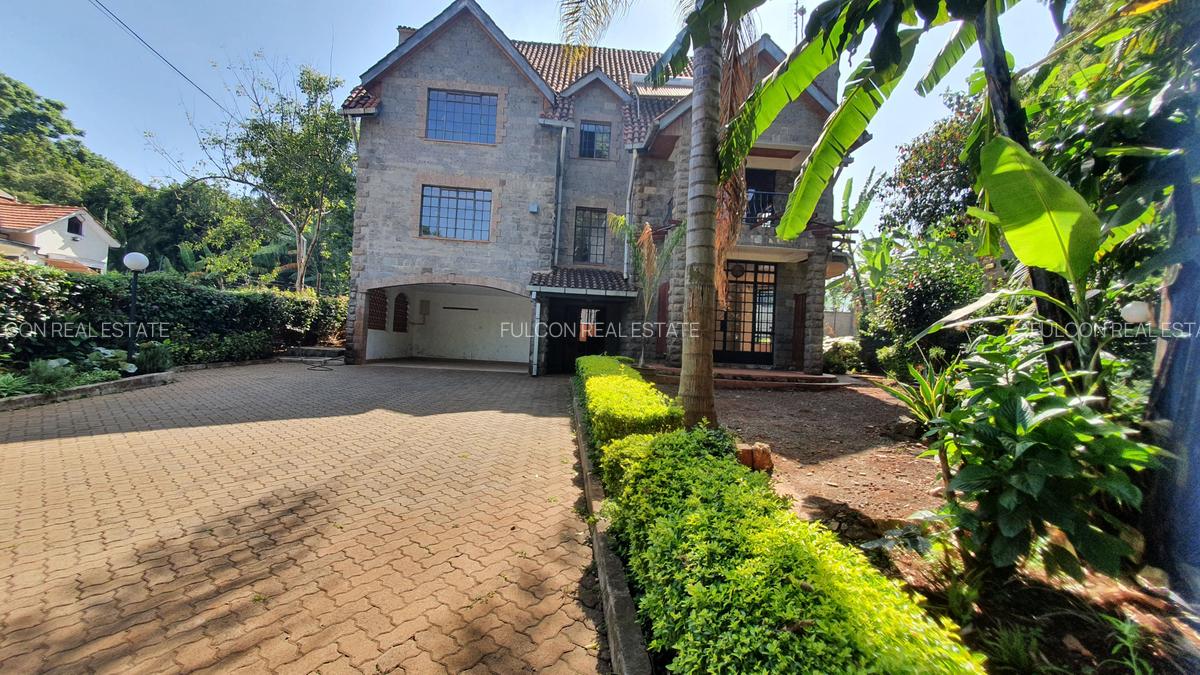 5 Bed Villa with En Suite in Lavington - 10