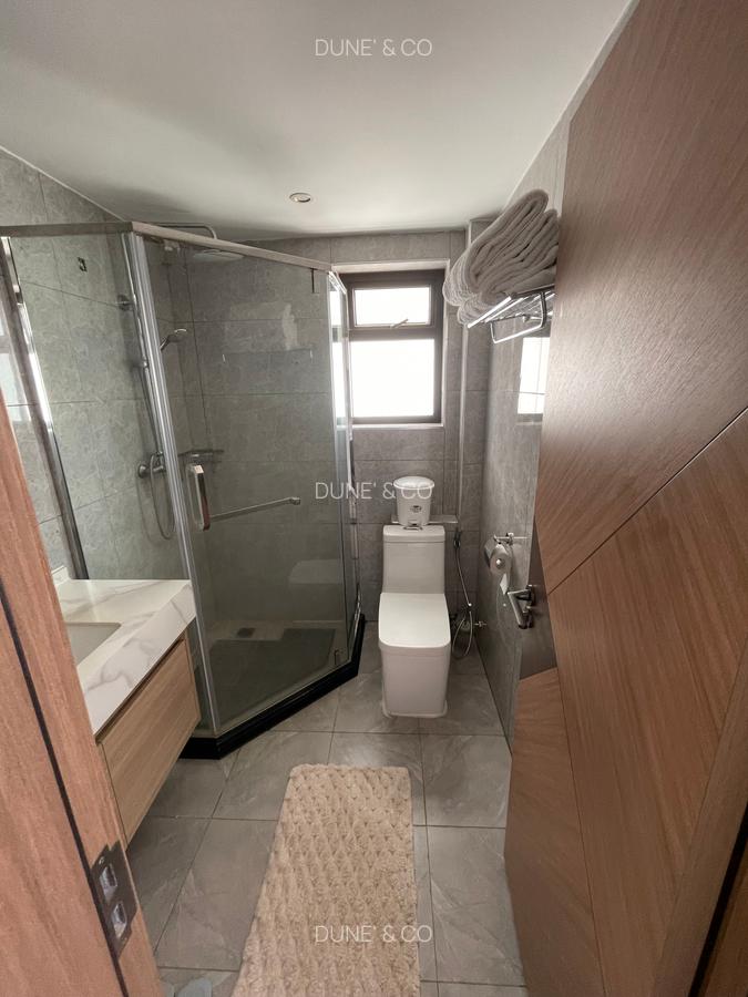 Serviced 2 Bed Apartment with En Suite in Riverside - 18