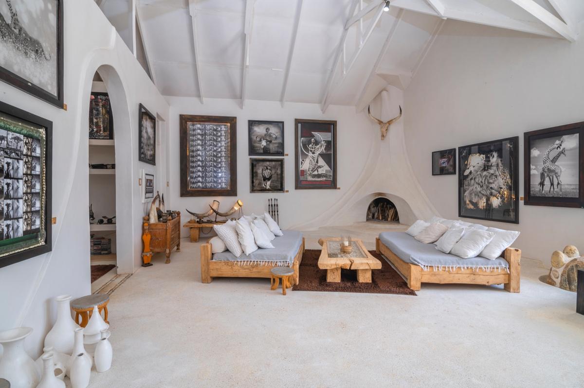 5 Bed House with En Suite in Karen - 3